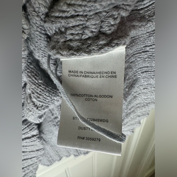 Weekend Los Angeles Gray Knit Crop Tank Top - Picture 4 of 5